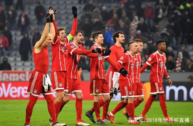 豪门俱乐部官宣主帅续约，合同长达三年（豪门球队官宣与主帅续约，三年长约达成）